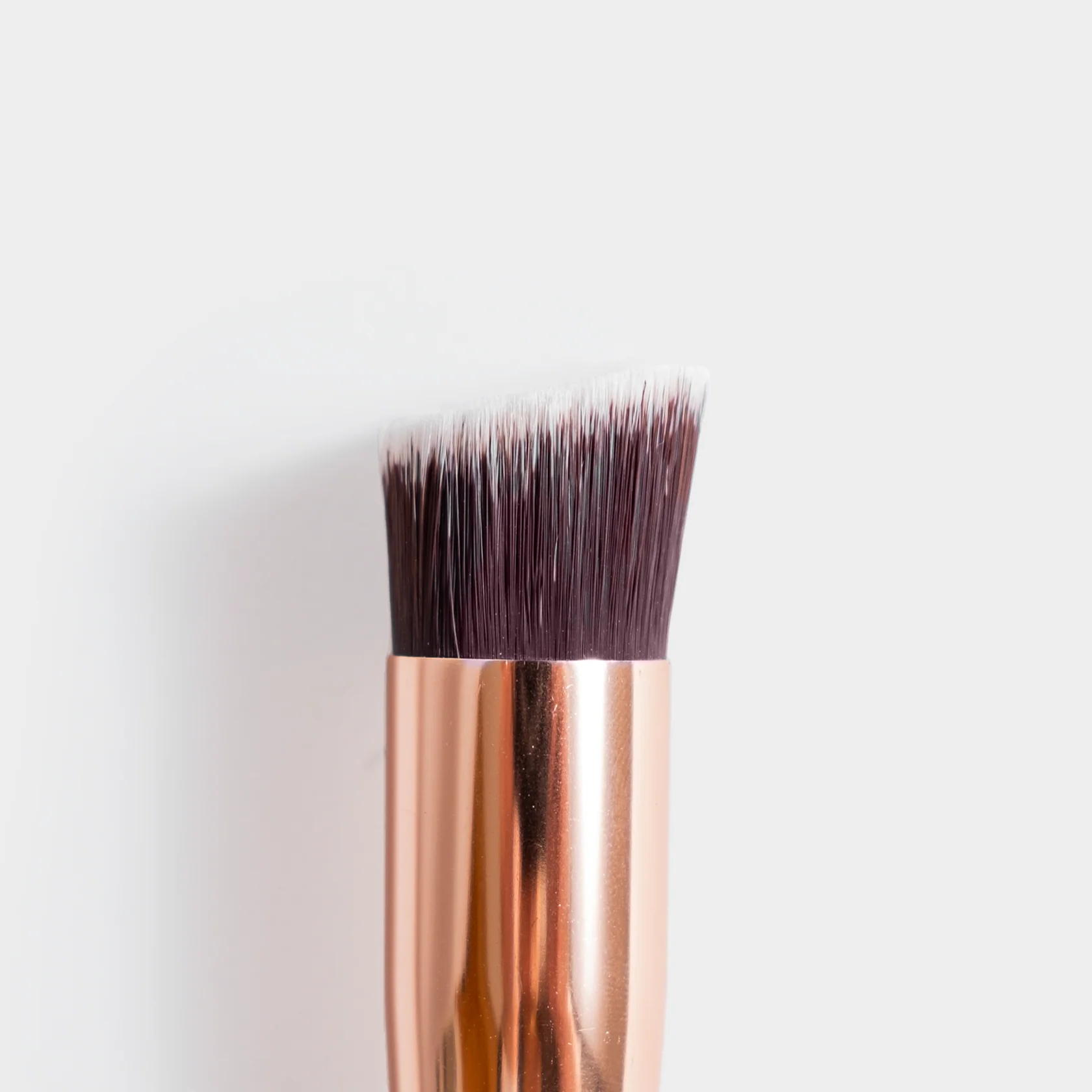 Angled Kabuki Brush - Image 2